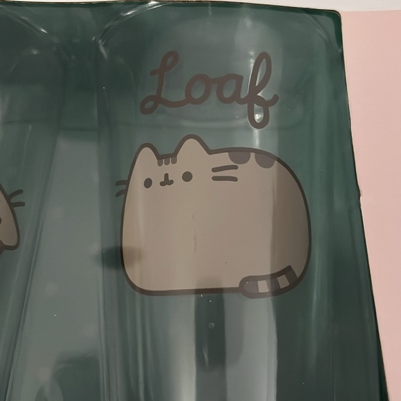Pusheen Pint Glasses Gift Pack LAZY & LOAF - Limited Edition Exclusive NIB - Picture 3 of 7